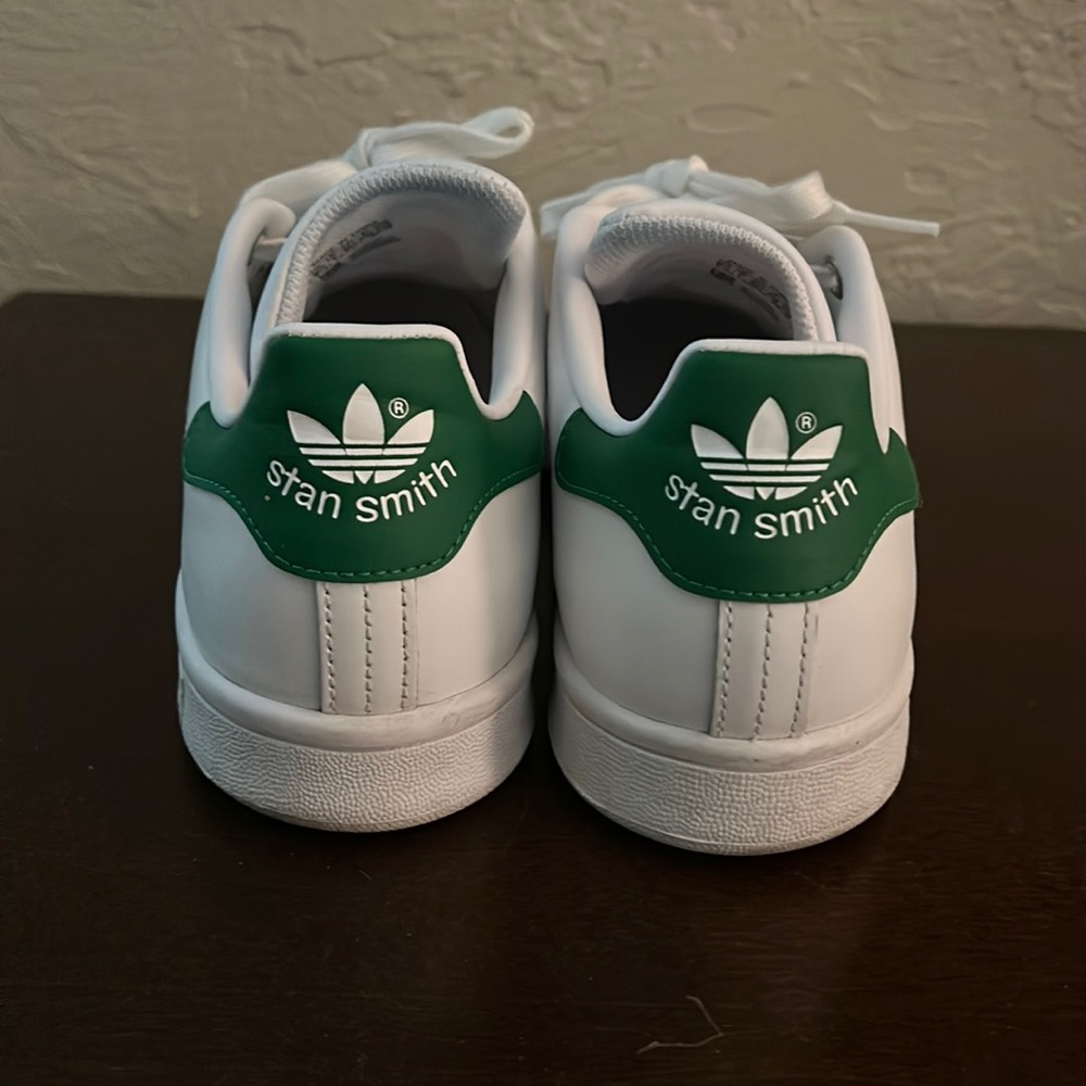 Adidas Stan Smith Women’s Size 9